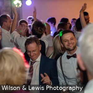 A full dance floor at an Adelaide wedding at The Manor Basket Range dancing to Cruse Entertainment DJ 2